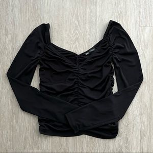 Zara Long-Sleeve V-Neck Ruched Stretchy Top Size Small